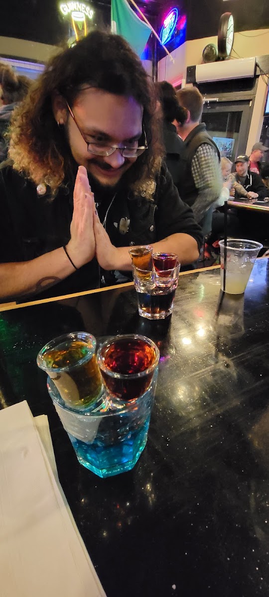 Magillycuddy's-6